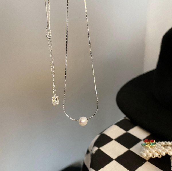 Oasis Pearl Necklace